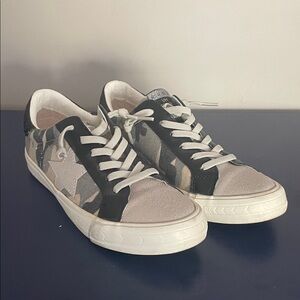 Vintage Havana Camouflage Star Sneakers